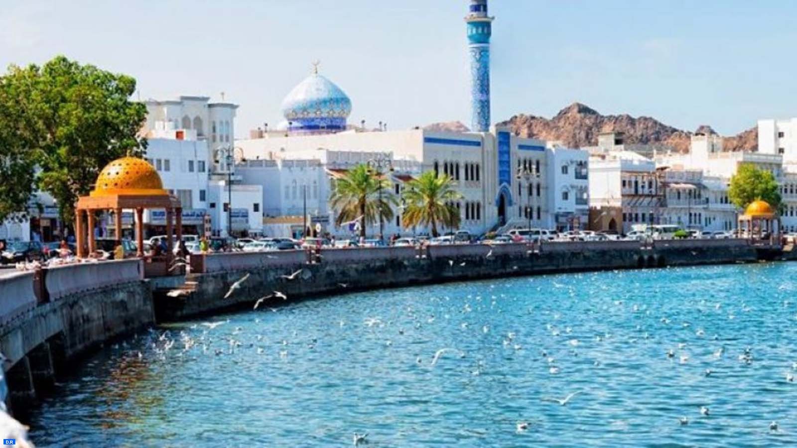 تفاصيل السماح للمقيمين بدول الخليج بدخول عمان بدون تأشيرة مسبقة